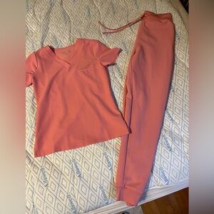 MANDALA PINK PEONY SCRUB SET